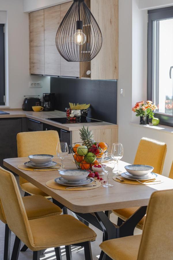 Skyline Apartment